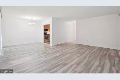 2059 Huntington Avenue #111, Alexandria, VA 22303 - Photo 7