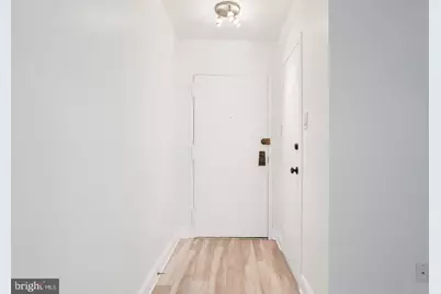 2059 Huntington Avenue #111, Alexandria, VA 22303 - Photo 3