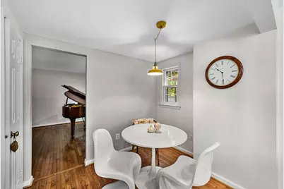 2085 Cobblestone Lane, Reston, VA 20191 - Photo 7
