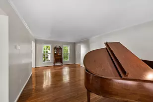 2085 Cobblestone Ln, Reston, VA 20191 - Photo 15