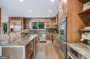 11211 Wedge Dr, Reston, VA 20190 - Photo 21