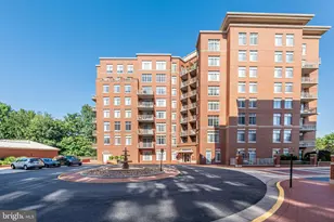 4480 Market Commons Dr, Fairfax, VA 22033 - Photo 27