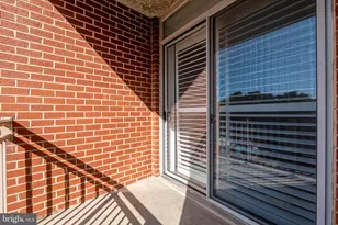 4480 Market Commons Dr, Fairfax, VA 22033 - Photo 25