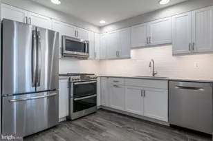 4480 Market Commons Dr, Fairfax, VA 22033 - Photo 7