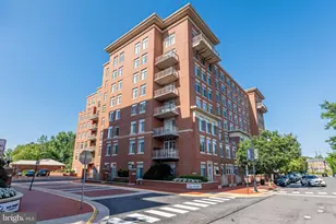 4480 Market Commons Dr, Fairfax, VA 22033 - Photo 29