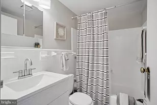 6631 Wakefield Dr, Alexandria, VA 22307 - Photo 21