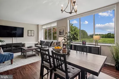 6631 Wakefield Drive #212, Alexandria, VA 22307 - Photo 5