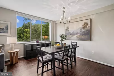 6631 Wakefield Drive #212, Alexandria, VA 22307 - Photo 5
