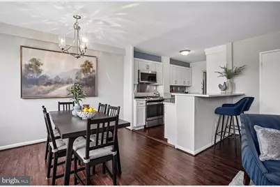 6631 Wakefield Drive #212, Alexandria, VA 22307 - Photo 7