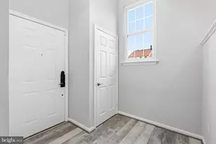 3126 Valentino Ct, Oakton, VA 22124 - Photo 5