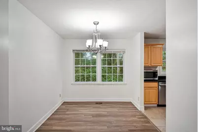 14707 Bentley Square, Centreville, VA 20120 - Photo 9