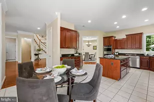 12820 Netherleigh Pl, Oak Hill, VA 20171 - Photo 21