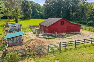 6907 Clifton Rd, Clifton, VA 20124 - Photo 9