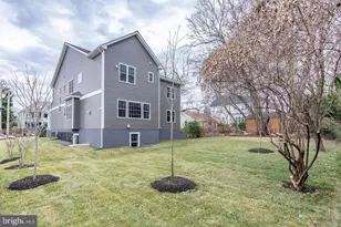 1808 Anderson Rd, Falls Church, VA 22043 - Photo 63