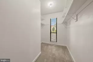 2045 Royal Fern Ct, Reston, VA 20191 - Photo 19