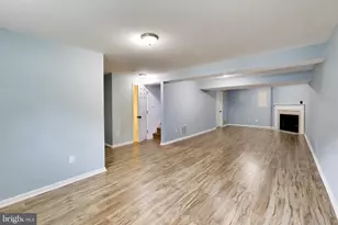 14179 Compton Valley Way, Centreville, VA 20121 - Photo 19