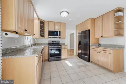 8109 Overton Court, Springfield, VA 22153 - Photo 21