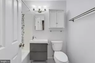 8109 Overton Ct, Springfield, VA 22153 - Photo 11