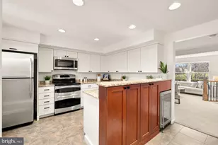 6003 Chicory Pl, Alexandria, VA 22310 - Photo 7