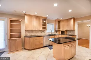 6226 Hardy Dr, McLean, VA 22101 - Photo 5