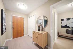 1800 Old Meadow Rd, McLean, VA 22102 - Photo 3