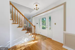 6900 Spur Rd, Springfield, VA 22153 - Photo 9