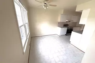 3156 Cedar Grove Dr, Fairfax, VA 22031 - Photo 3