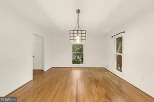 1318 Round Oak Ct, McLean, VA 22101 - Photo 25