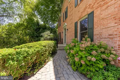 1318 Round Oak Court, McLean, VA 22101 - Photo 3