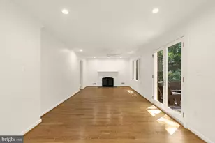 1318 Round Oak Ct, McLean, VA 22101 - Photo 23