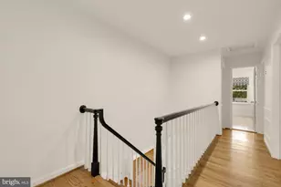 1318 Round Oak Ct, McLean, VA 22101 - Photo 29