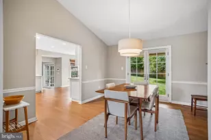 3248 Kinross Cir, Herndon, VA 20171 - Photo 17