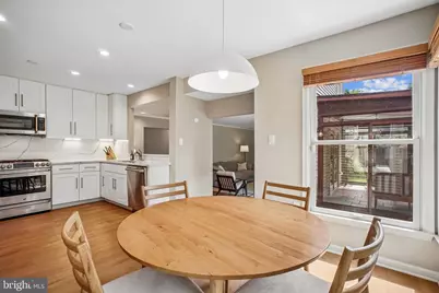 3248 Kinross Circle, Herndon, VA 20171 - Photo 17