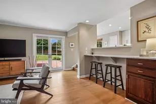 3248 Kinross Cir, Herndon, VA 20171 - Photo 29
