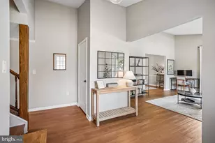 3248 Kinross Cir, Herndon, VA 20171 - Photo 9