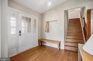 3248 Kinross Cir, Herndon, VA 20171 - Photo 7
