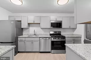 11811 Breton Ct, Reston, VA 20191 - Photo 11