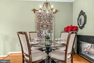 13111 Watchwood Ln, Fairfax, VA 22033 - Photo 9