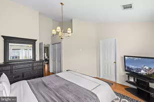 13111 Watchwood Ln, Fairfax, VA 22033 - Photo 21