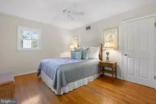 8208 Guinevere Dr, Annandale, VA 22003 - Photo 31
