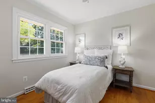 8208 Guinevere Dr, Annandale, VA 22003 - Photo 29