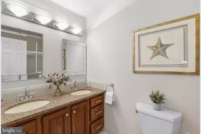 8208 Guinevere Drive, Annandale, VA 22003 - Photo 33