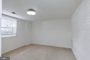 8207 Cedar Landing Ct, Alexandria, VA 22306 - Photo 35