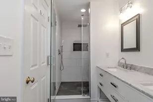8207 Cedar Landing Ct, Alexandria, VA 22306 - Photo 27