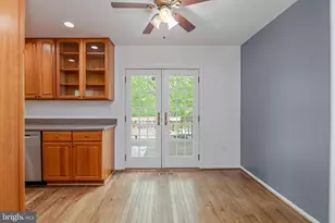 8207 Cedar Landing Ct, Alexandria, VA 22306 - Photo 11