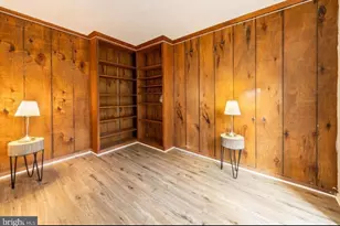 5705 Indian Ct, Alexandria, VA 22303 - Photo 13