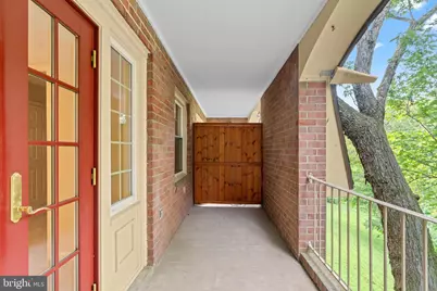 8110 Colony Point Road #H, Springfield, VA 22152 - Photo 25