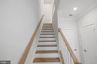 4680 Charger Pl, Chantilly, VA 20151 - Photo 7