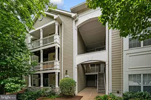 1708 Lake Shore Crest Dr, Reston, VA 20190 - Photo 21