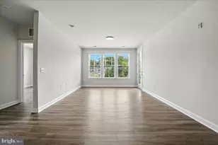 3927 Fair Ridge Dr, Fairfax, VA 22033 - Photo 7